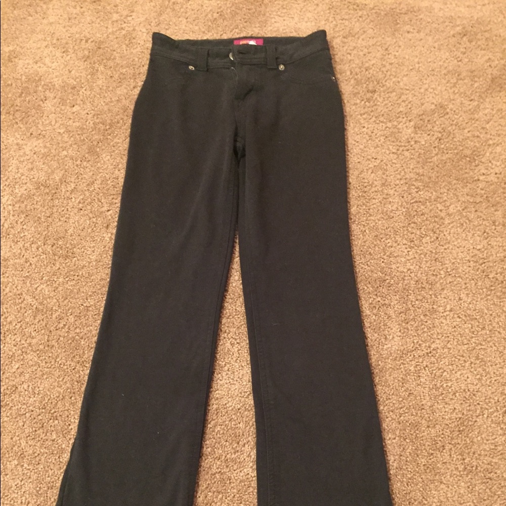 Curve hugging flare black jeggings