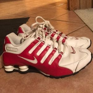NIKE SHOX lightly used!!!! Size 7.5