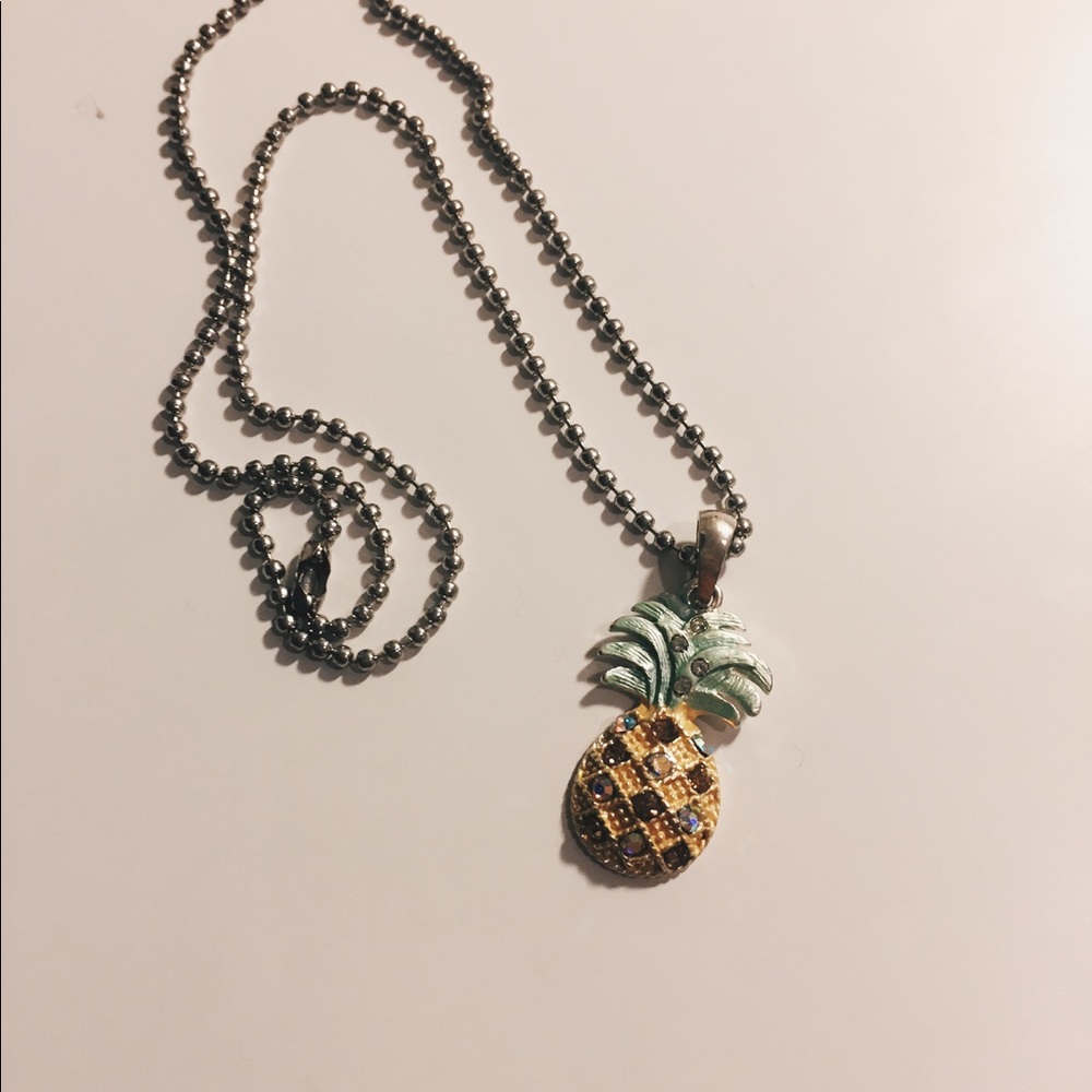 Pineapple necklace
