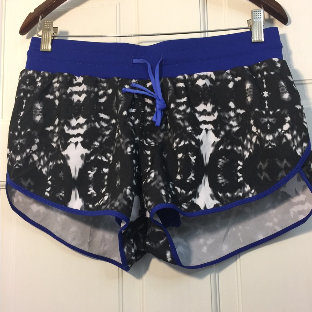 Fabletics Sport shorts size 6