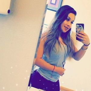 Meet your Posher, Jade