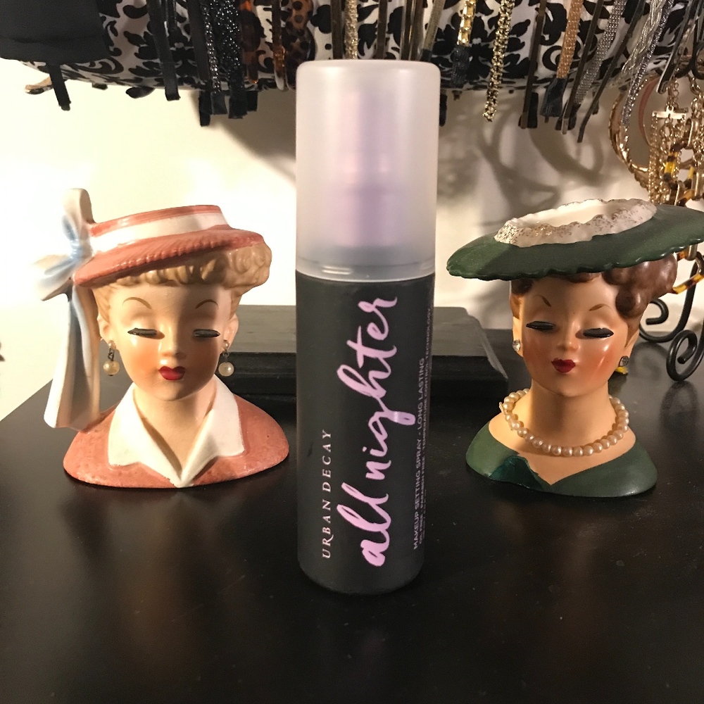 NEW 4 OZ FULL SIZE URBAN DECAY ALL NIGHTER SPRAY