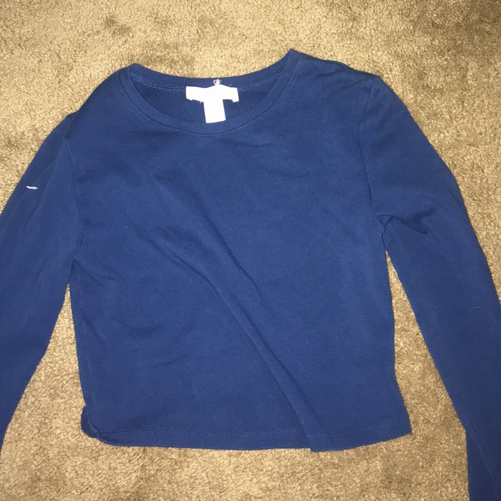 Long sleeve crop top