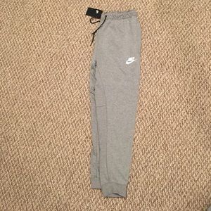 NWT Nike gray sweatpants