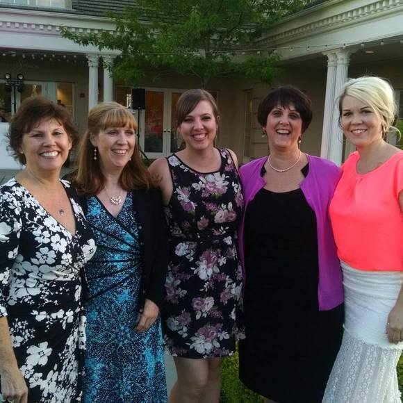 Meet your Posher, Lynn - Picture 1 of 1