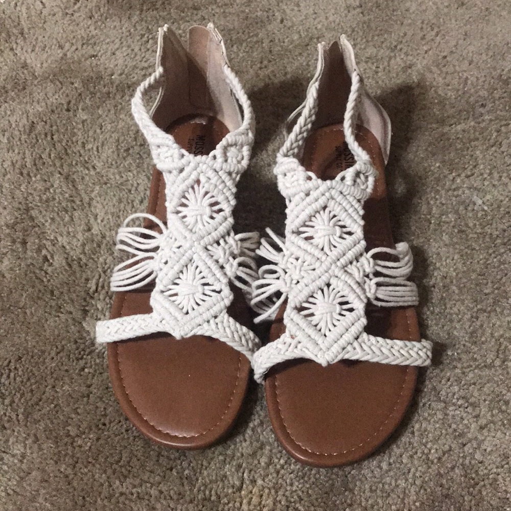 Target size 8 women’s sandals