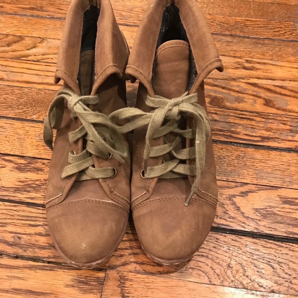 Tan boots