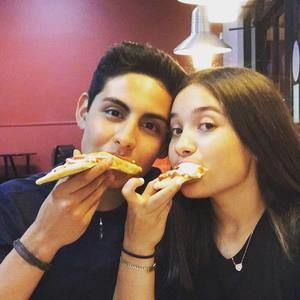 Meet your Posher, Acxel