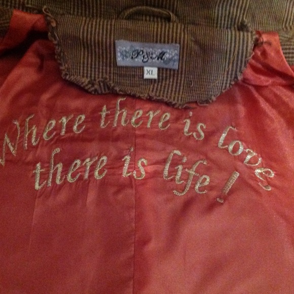 Jacket rare and no two alike - Picture 7 of 7