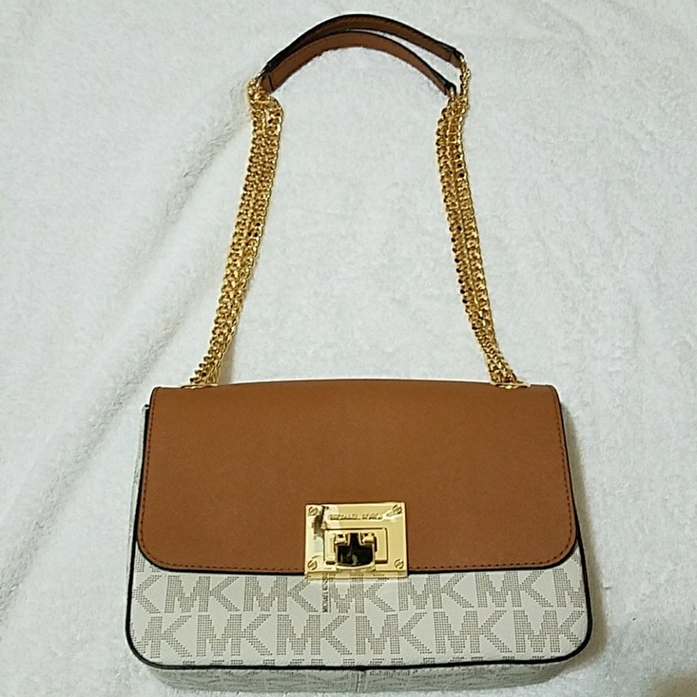 Michael Kors Shoulder Bag