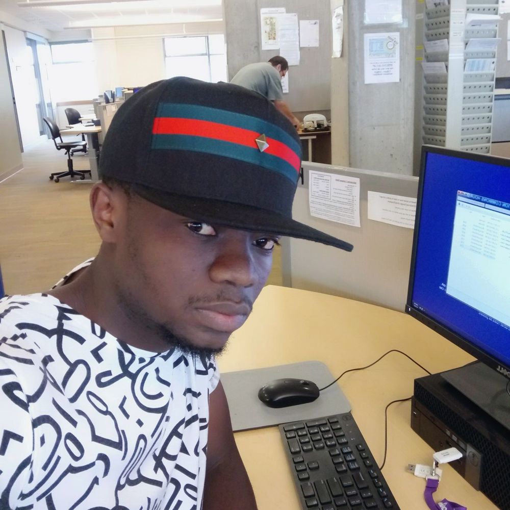Meet your Posher, Yannick