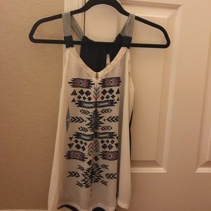 Cute tank top with navy blue back
