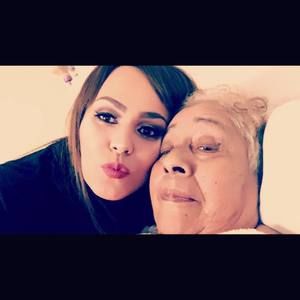 Meet your Posher, Liz