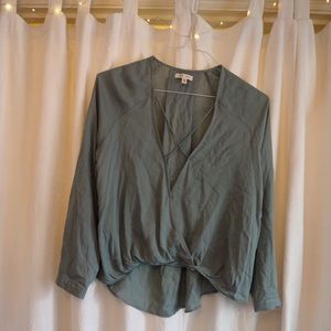 Silence + noise front cross top