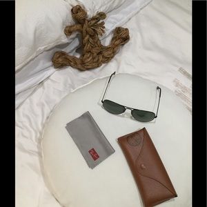 REAL Ray-Ban Black Aviator Sunglasses