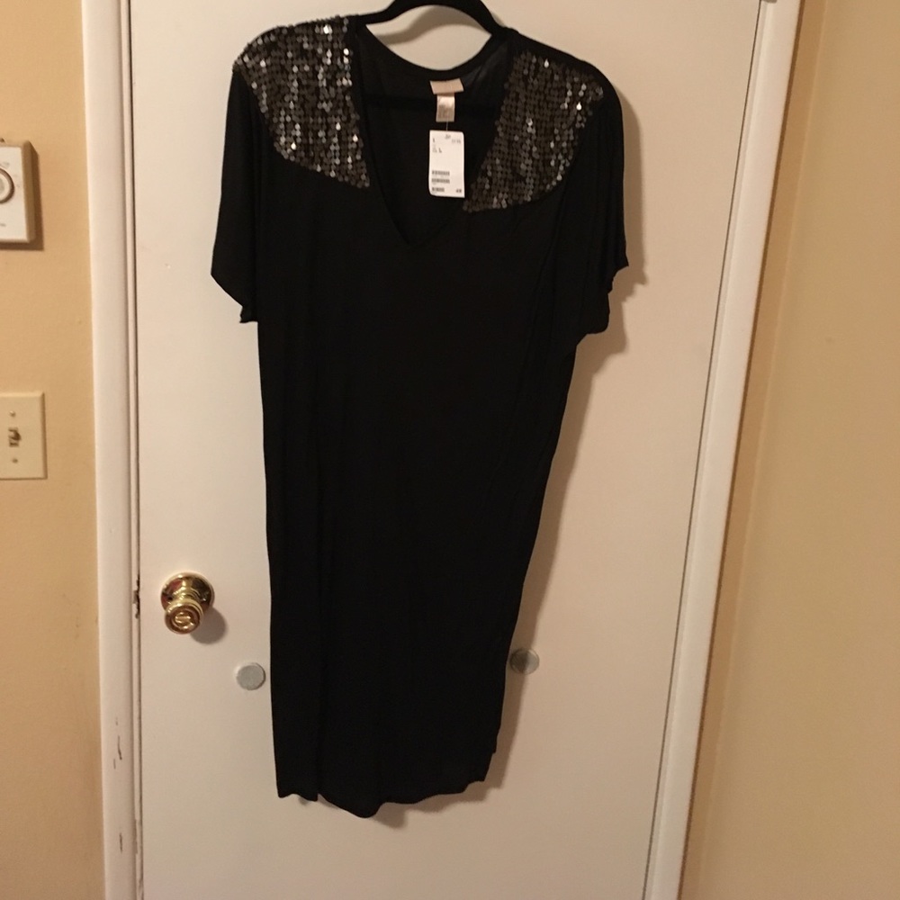 H&M black t shirt dress with metal detail
