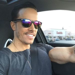 Meet your Posher, Stephen