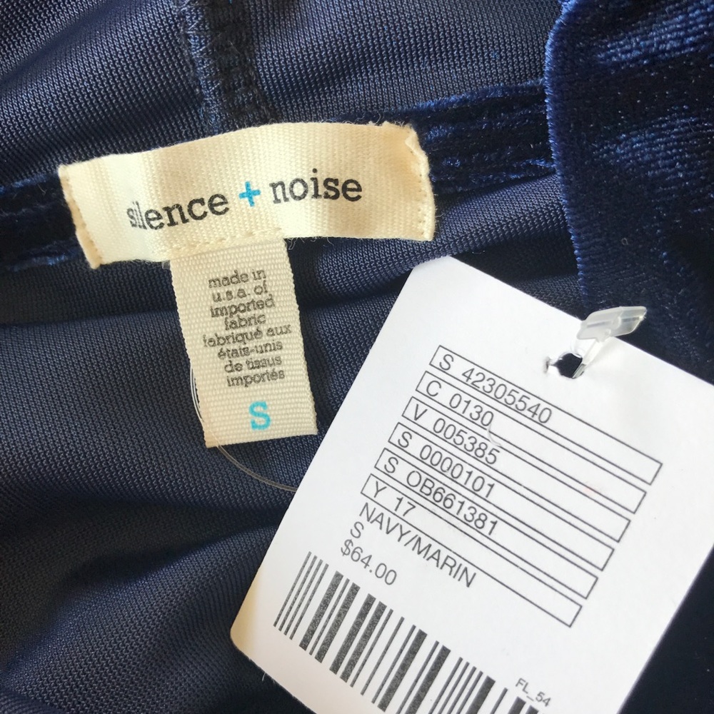 Silence + Noise Velvet Hoodie Dress Small Navy 💙 - Picture 3 of 8