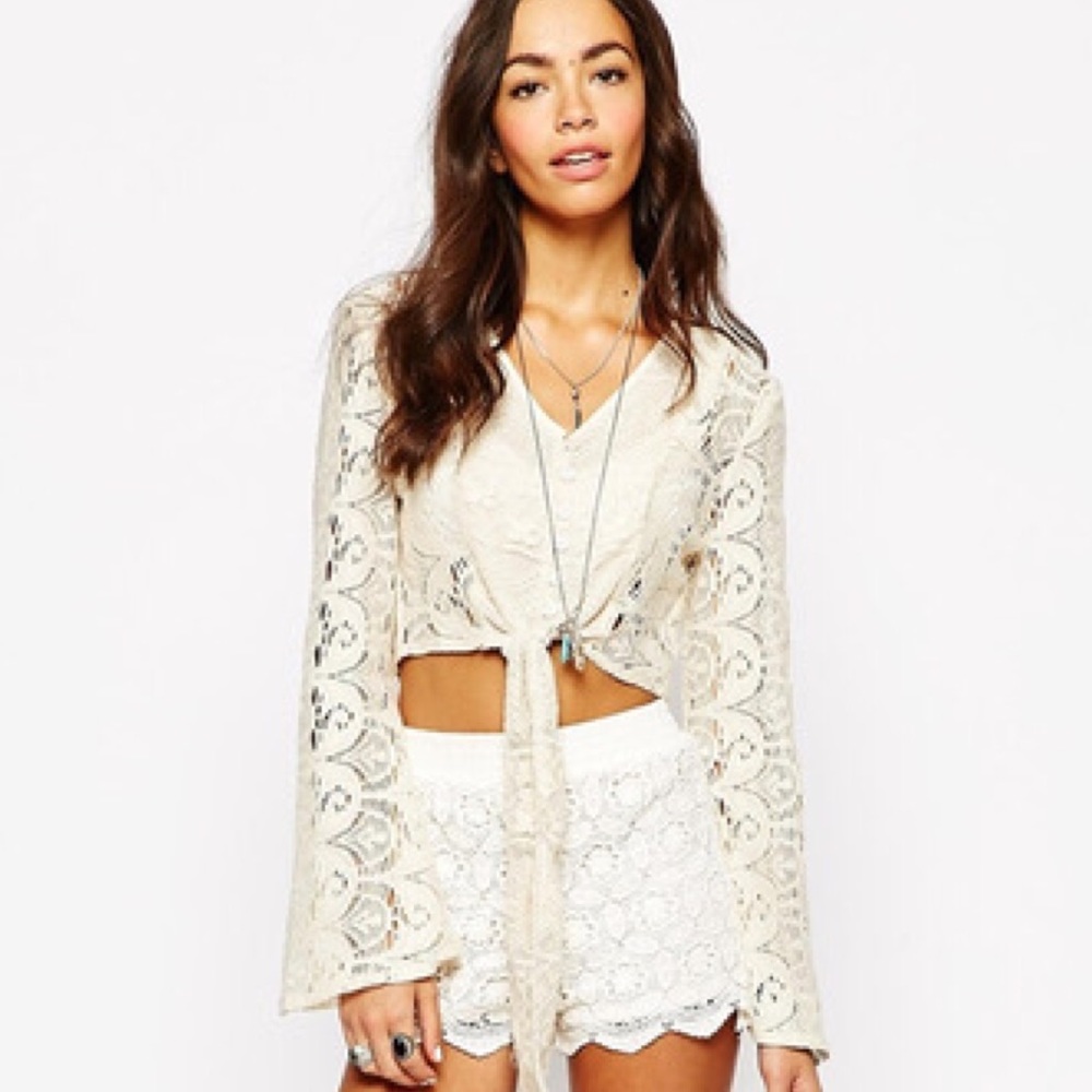 band of Gypsies long sleeve crop  top size small