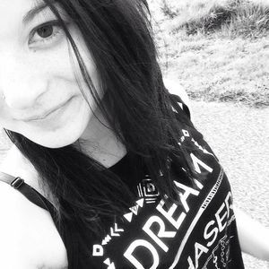 Meet your Posher, Sabrina