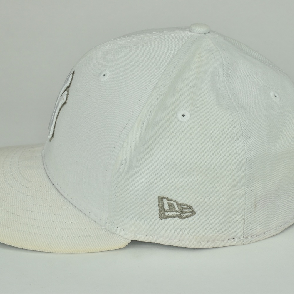 New Era MLB New York Yankees Cap White Size 7&1/2 - Picture 2 of 5