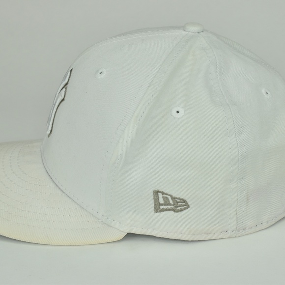 New Era MLB New York Yankees Cap White Size 7&1/2 - Picture 2 of 5