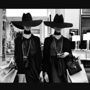 Meet your Posher, Laine