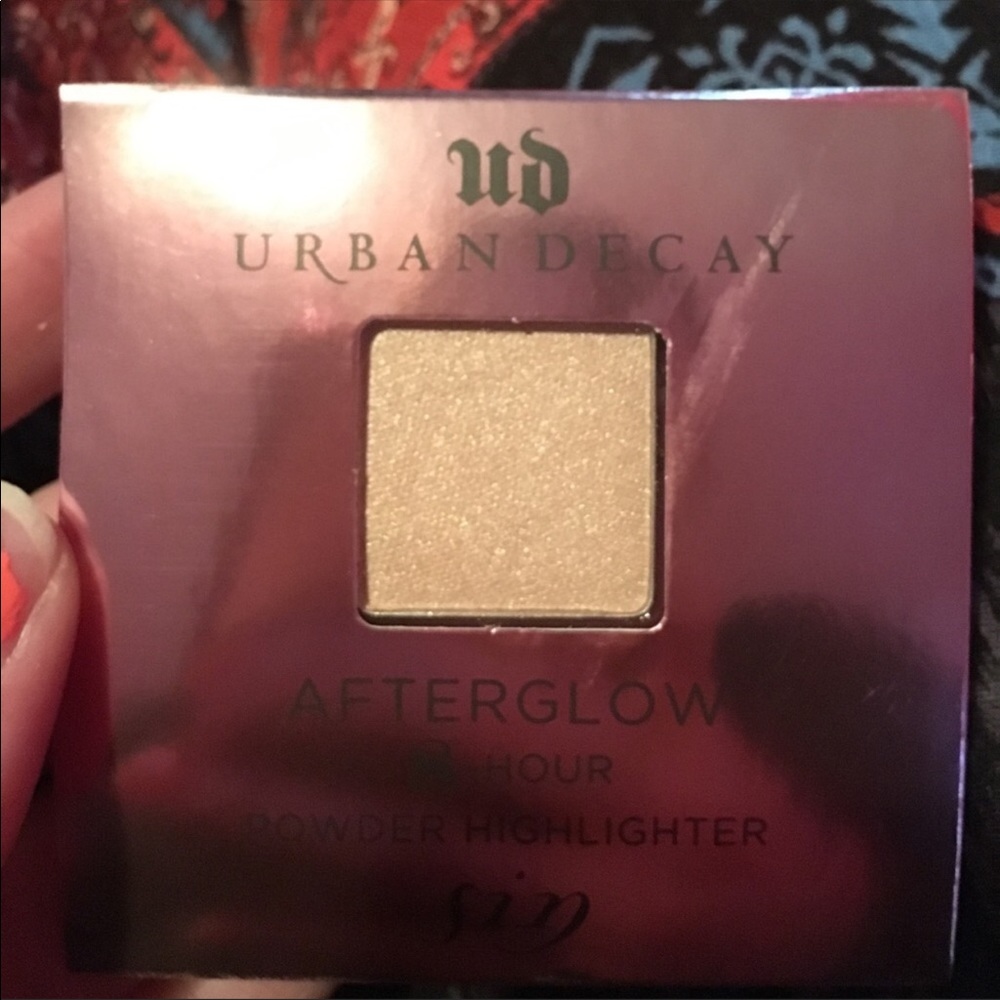 hiGHLIGHTER💕💕💕💕