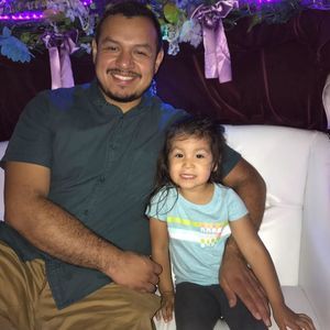 Meet your Posher, Cesar