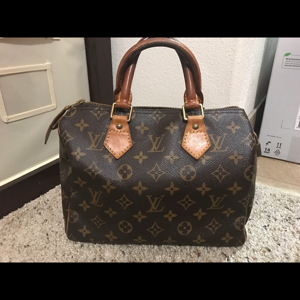 ❌SOLD❌LV Speedy 25