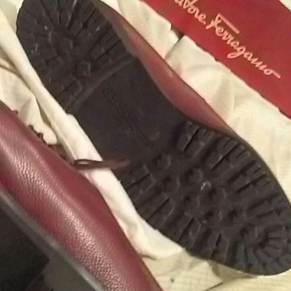Salvatine ferragamo men shoes