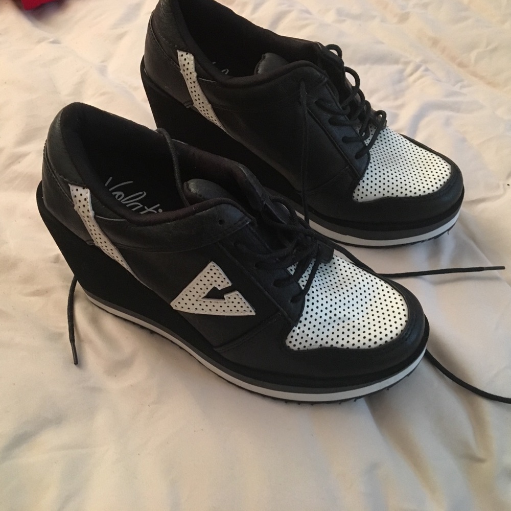 Volatile wedge fashion sneakers