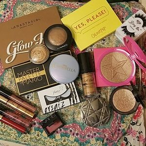 Makeup sale