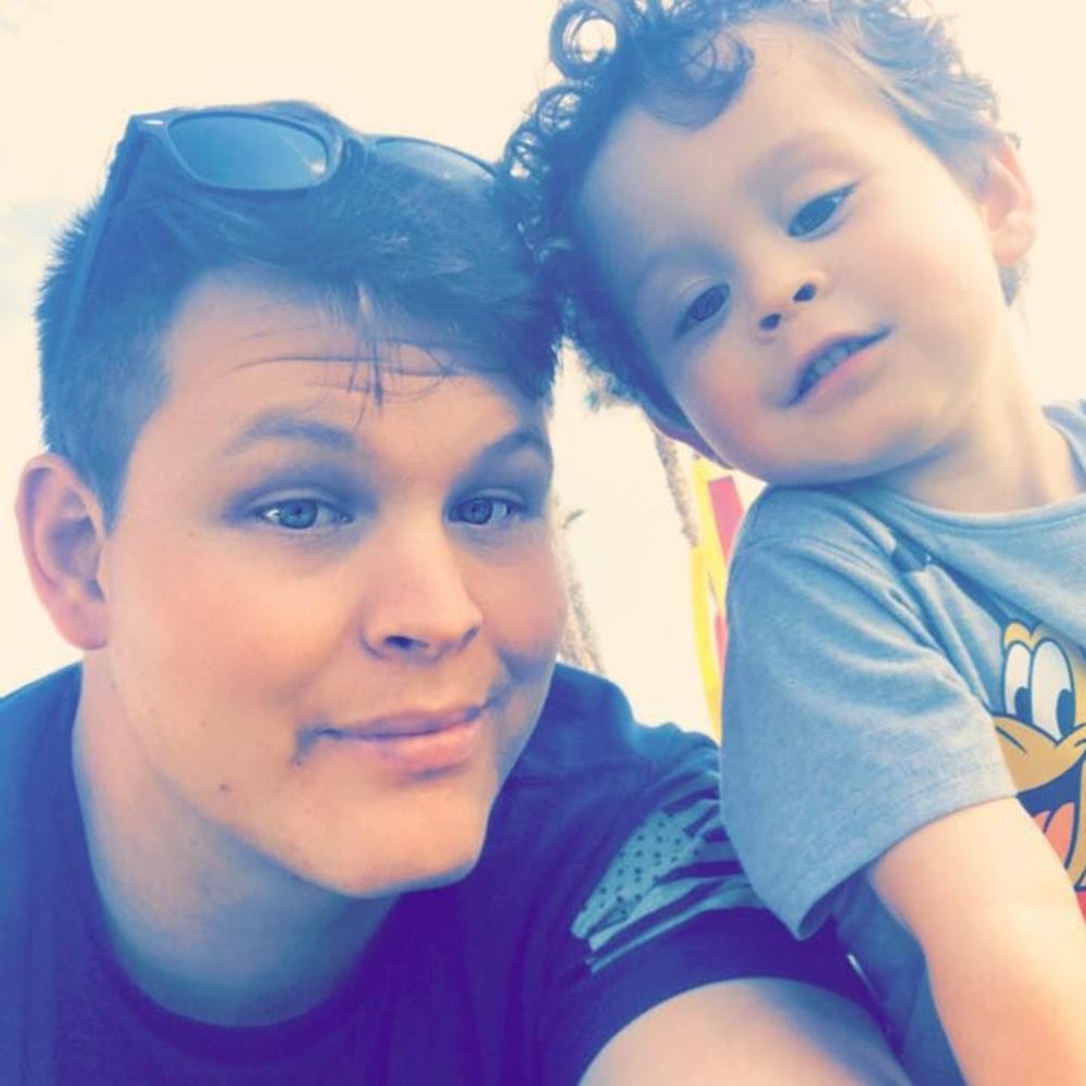 Meet your Posher, Alexandros