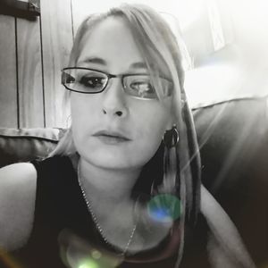 Meet your Posher, Mandie