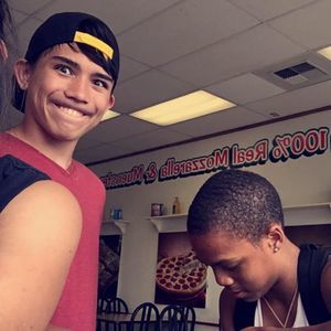 Meet your Posher, Thomas