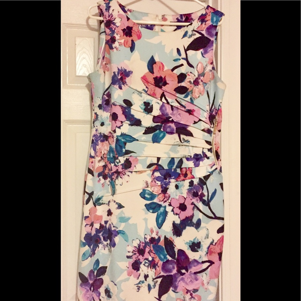 Floral stretch sheath dress