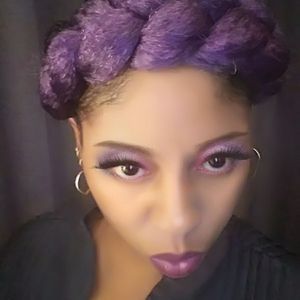 Meet your Posher, Mihco'brielle