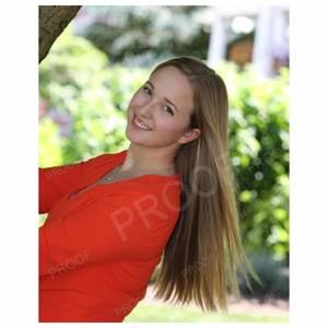 Meet your Posher, Emilee