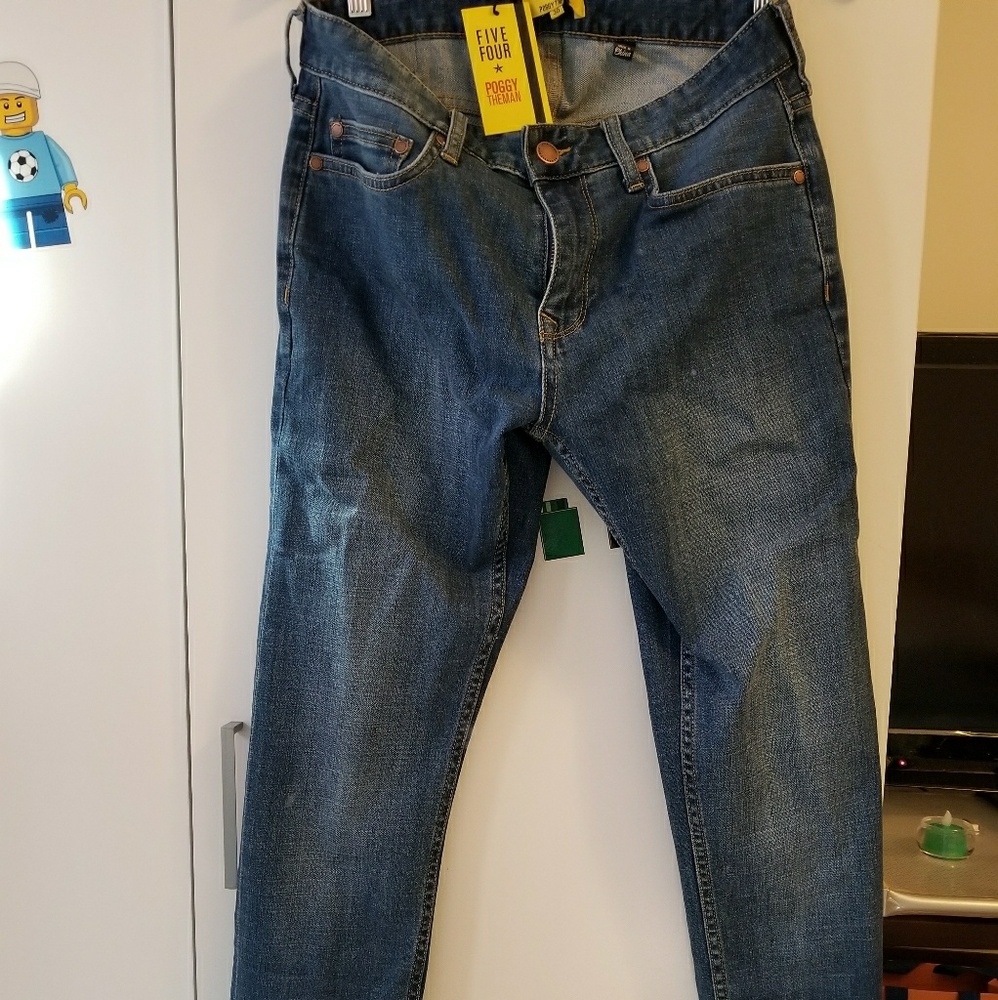 SZ 30 slim jeans