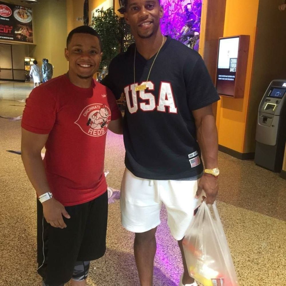 Meet your Posher, Justin