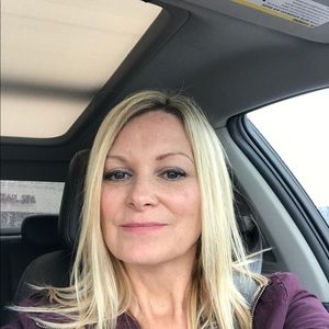 Meet your Posher, Debby