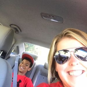 Meet your Posher, Joy