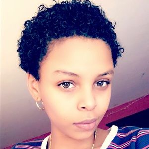 Meet your Posher, Destiny