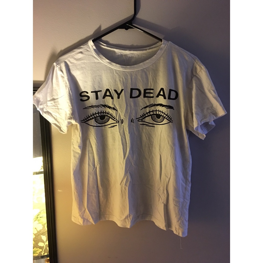 stay dead tee