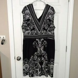 Cute Black and White Dress