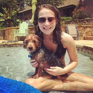 Meet your Posher, Callie