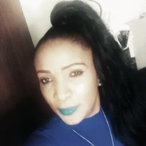 Meet your Posher, Tara