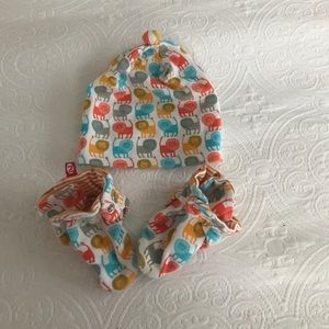 Zutano booties and hat