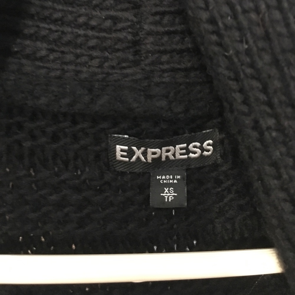 Sweater - Picture 2 of 6